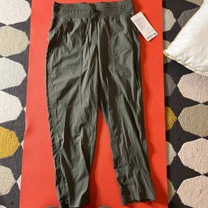 Lululemon Dance Studio Crop - Grey Sage sz6